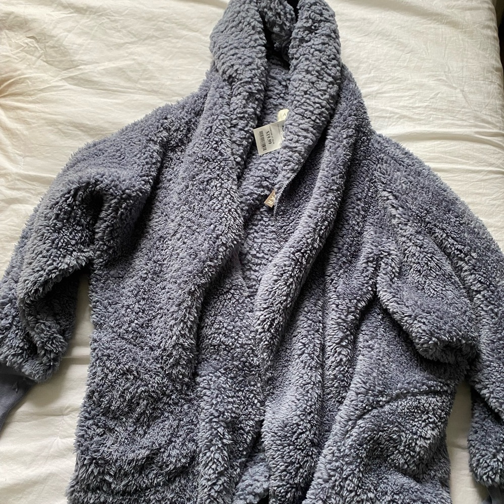 cozy fleece shawl sweater size L